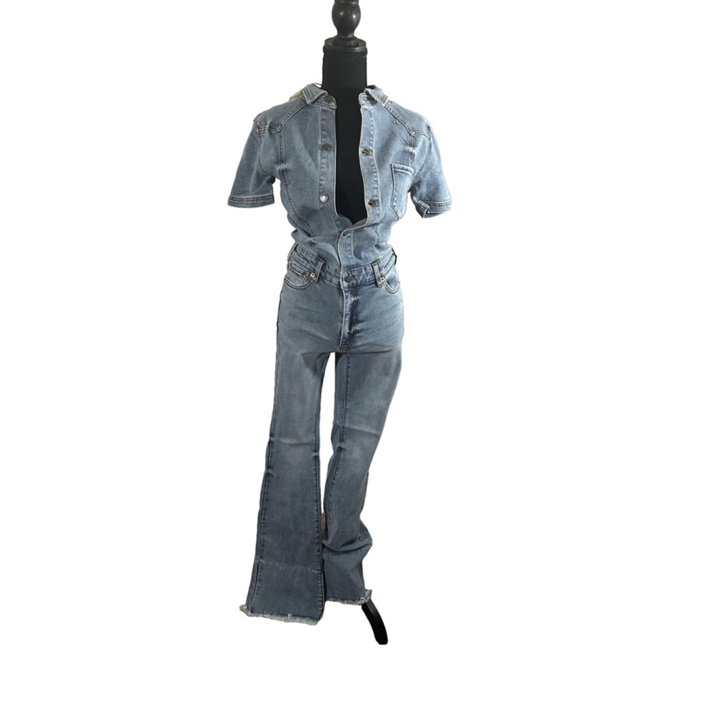 SER.O.YA Women's Light Blue Denim Flattering Fit Jumpsuit, Size S